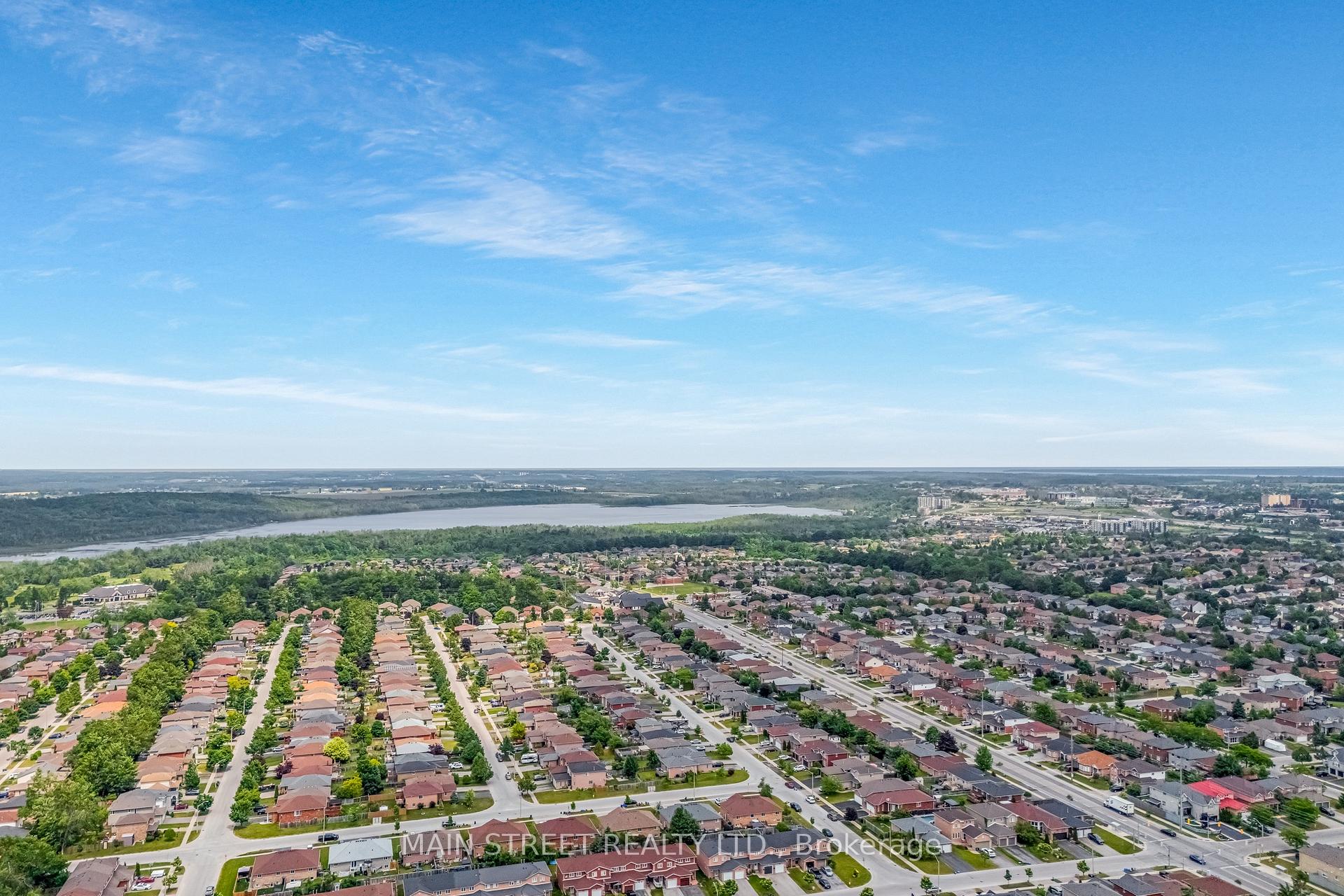 Photo 40 of 32 Arch Brown Court, Barrie, East Bayfield — HOMEH