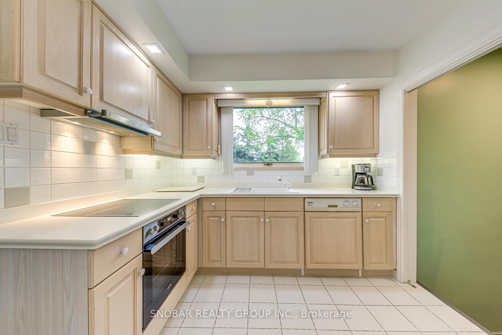 Photo 29 of 254 Sydenham Road, Hamilton, Dundas — HOMEH
