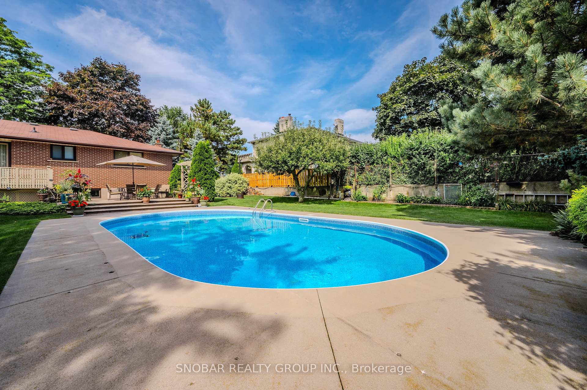 Photo 24 of 254 Sydenham Road, Hamilton, Dundas — HOMEH