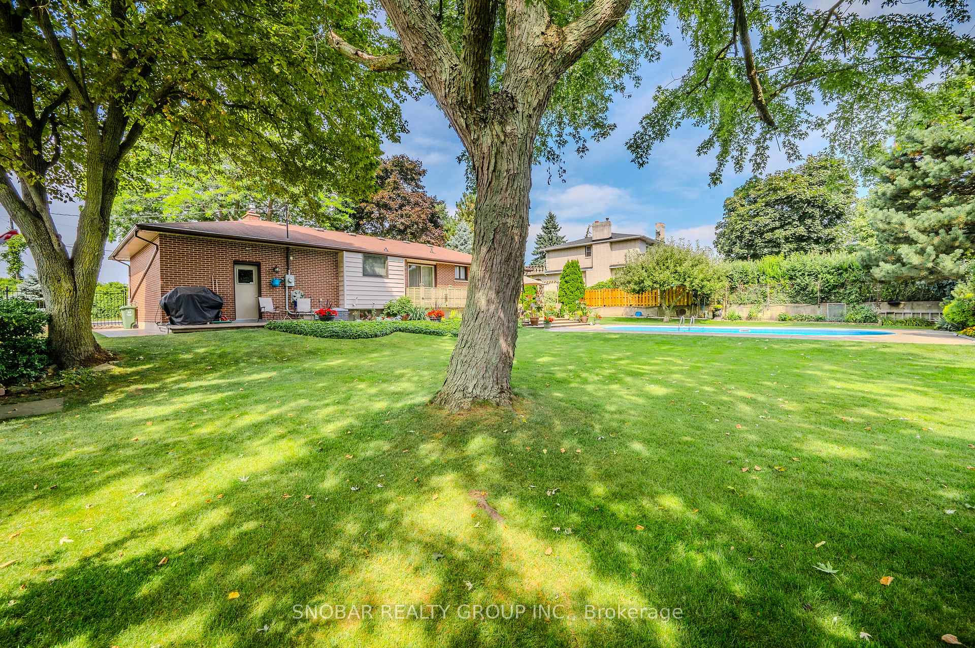 Photo 33 of 254 Sydenham Road, Hamilton, Dundas — HOMEH