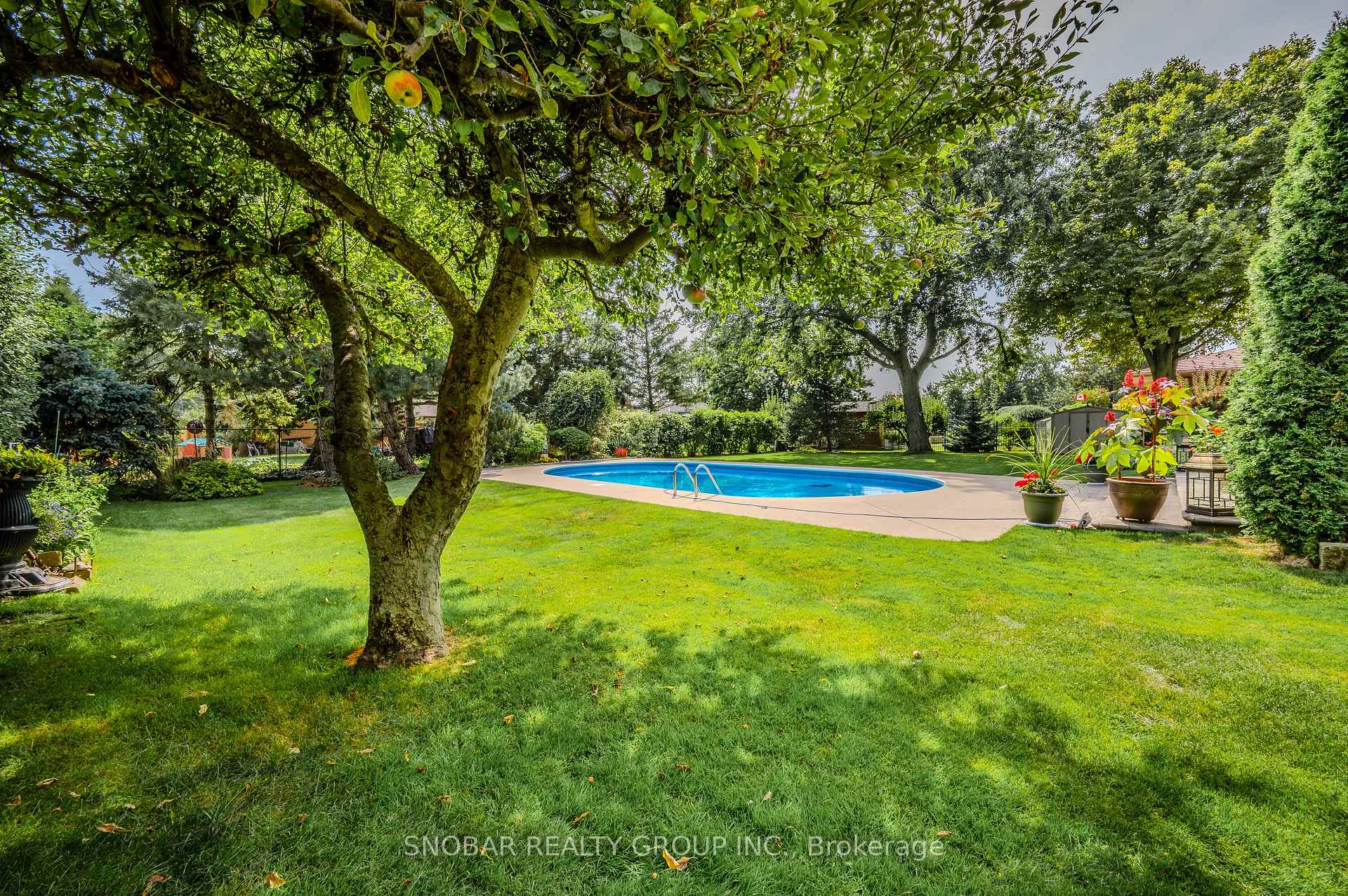 Photo 11 of 254 Sydenham Road, Hamilton, Dundas — HOMEH
