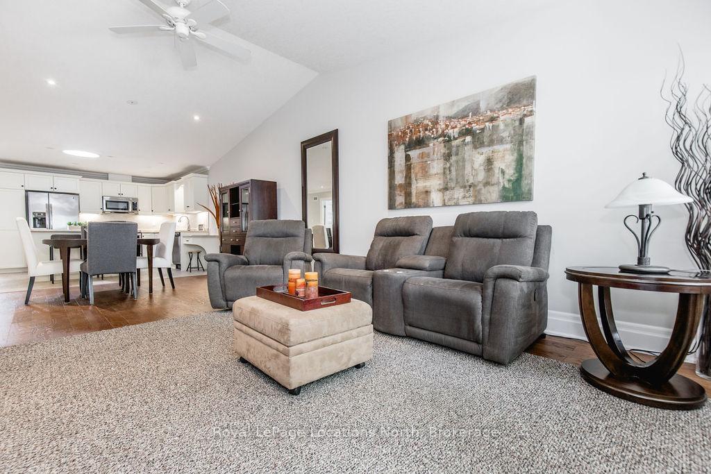 Photo 17 of 86 Clover Crescent, Wasaga Beach — HOMEH
