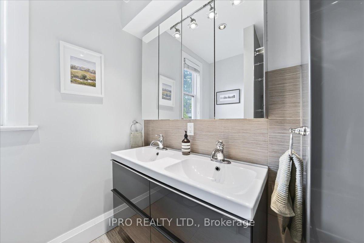 Photo 27 of 86 Bertmount Avenue, Toronto, South Riverdale — HOMEH