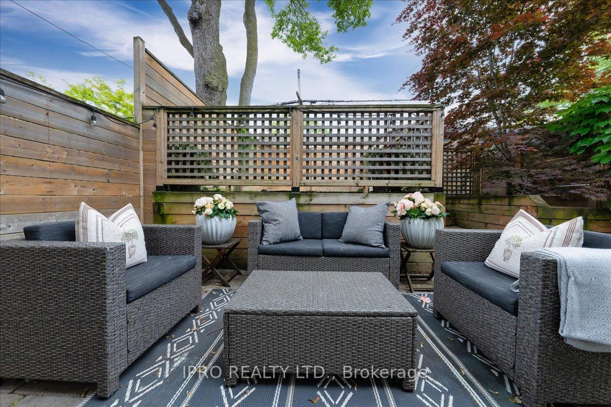 Photo 34 of 86 Bertmount Avenue, Toronto, South Riverdale — HOMEH