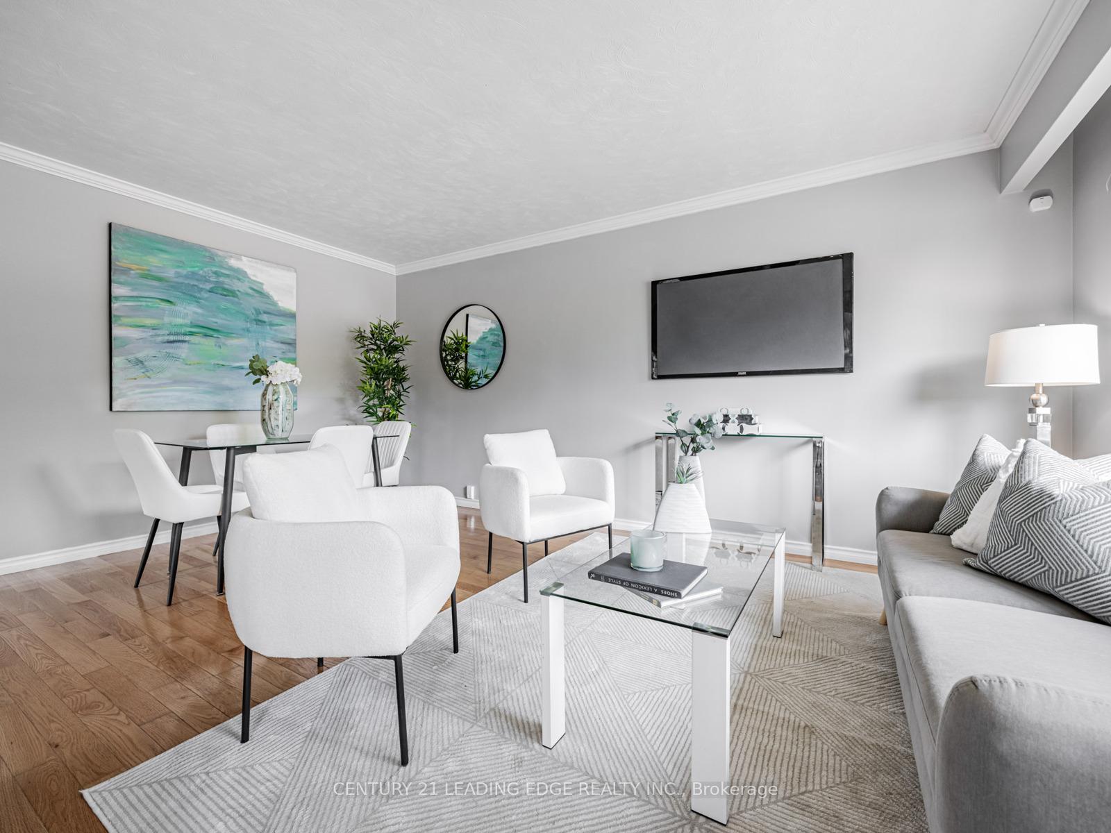 Photo 5 of 130 Cabot Street, Oshawa, Vanier — HOMEH