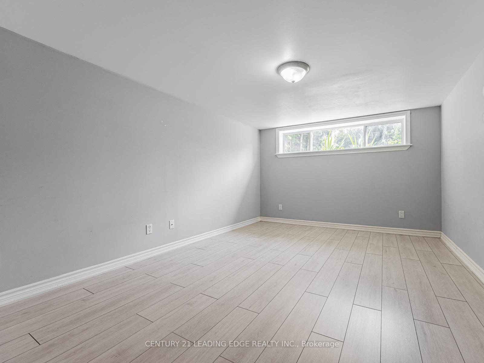Photo 20 of 130 Cabot Street, Oshawa, Vanier — HOMEH