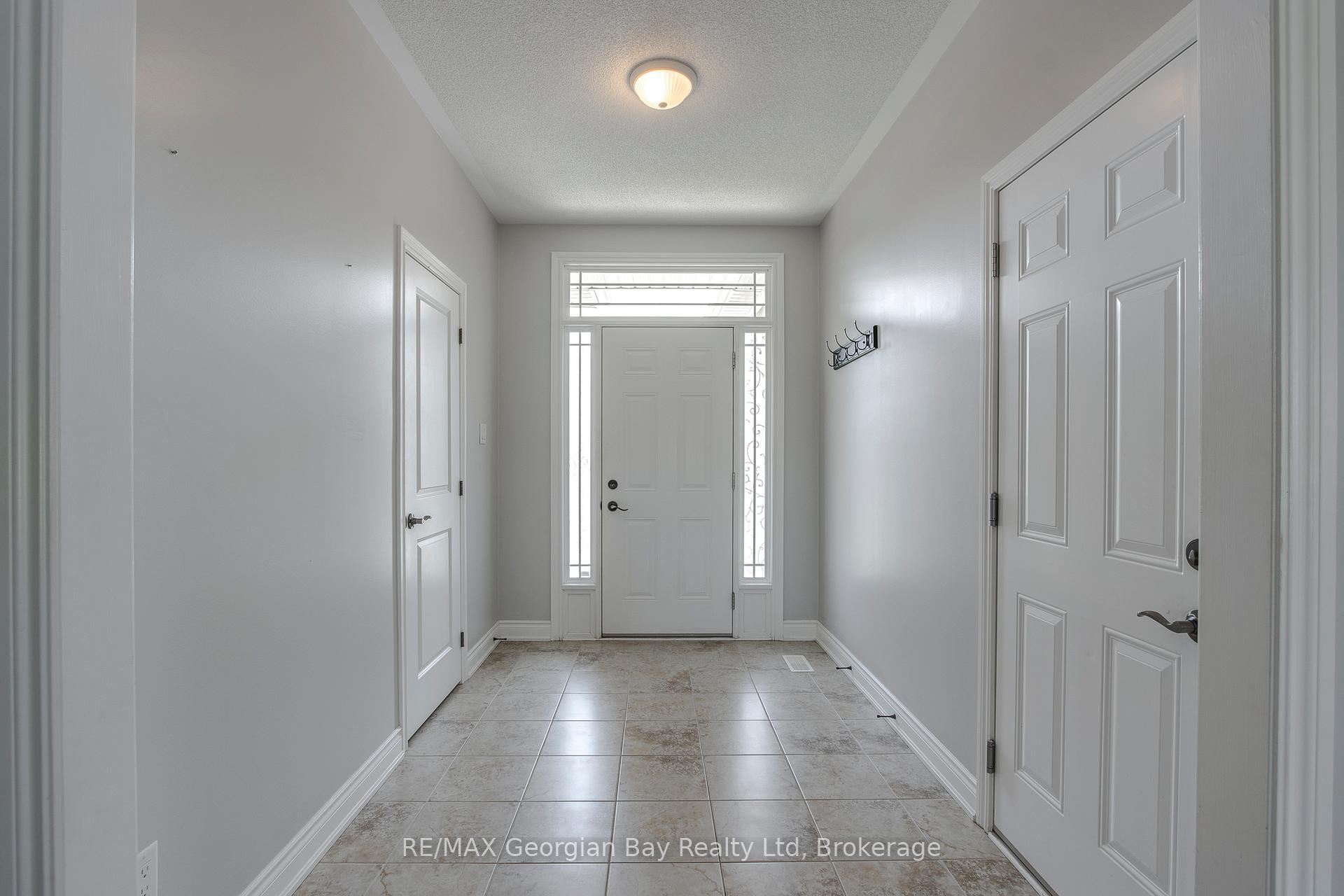 Photo 7 of 426 Russ Howard Drive, Midland — HOMEH