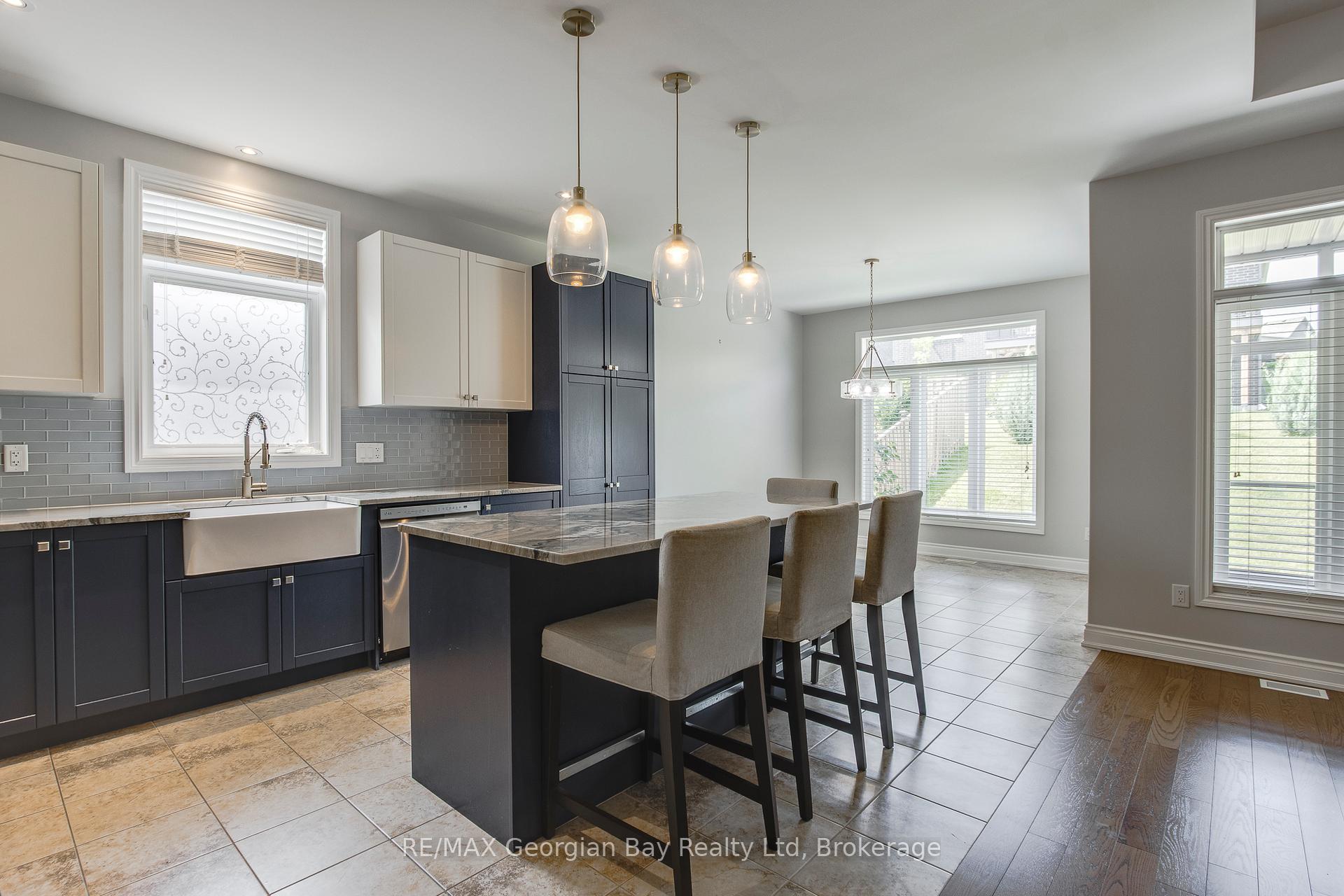 Photo 8 of 426 Russ Howard Drive, Midland — HOMEH