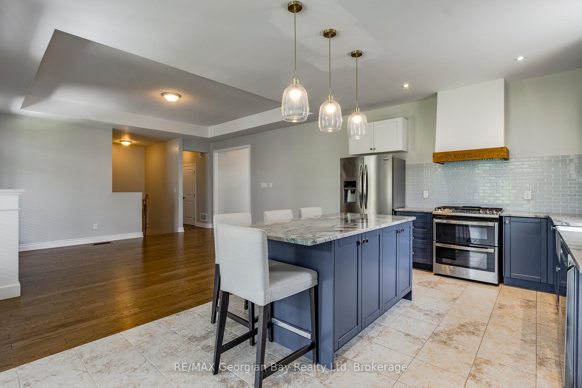 Photo 19 of 426 Russ Howard Drive, Midland — HOMEH