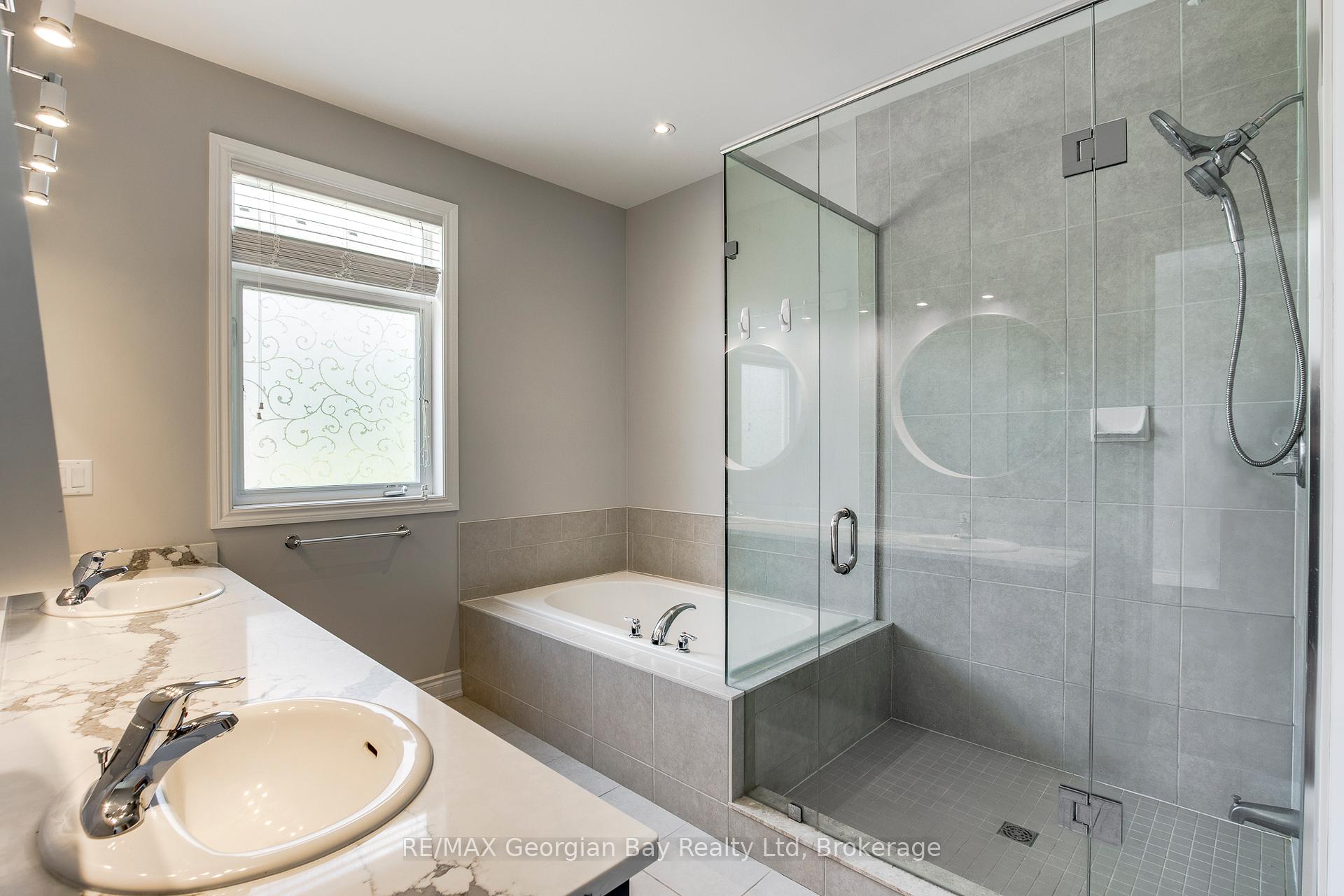 Photo 22 of 426 Russ Howard Drive, Midland — HOMEH