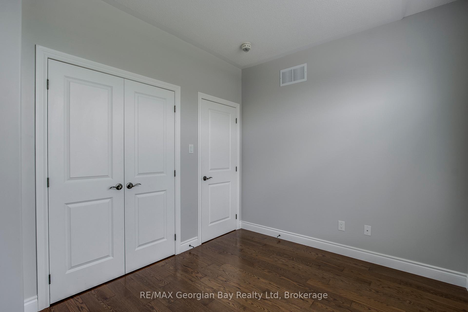 Photo 13 of 426 Russ Howard Drive, Midland — HOMEH