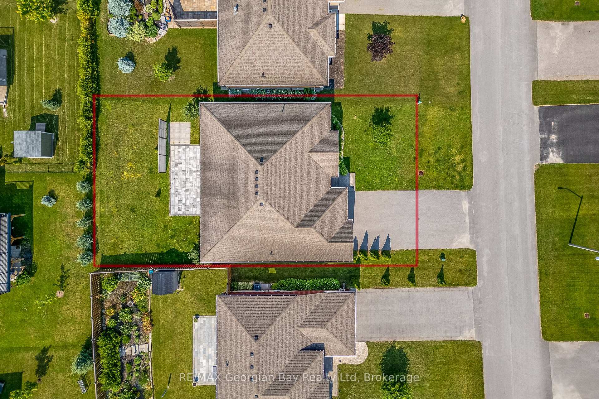 Photo 38 of 426 Russ Howard Drive, Midland — HOMEH