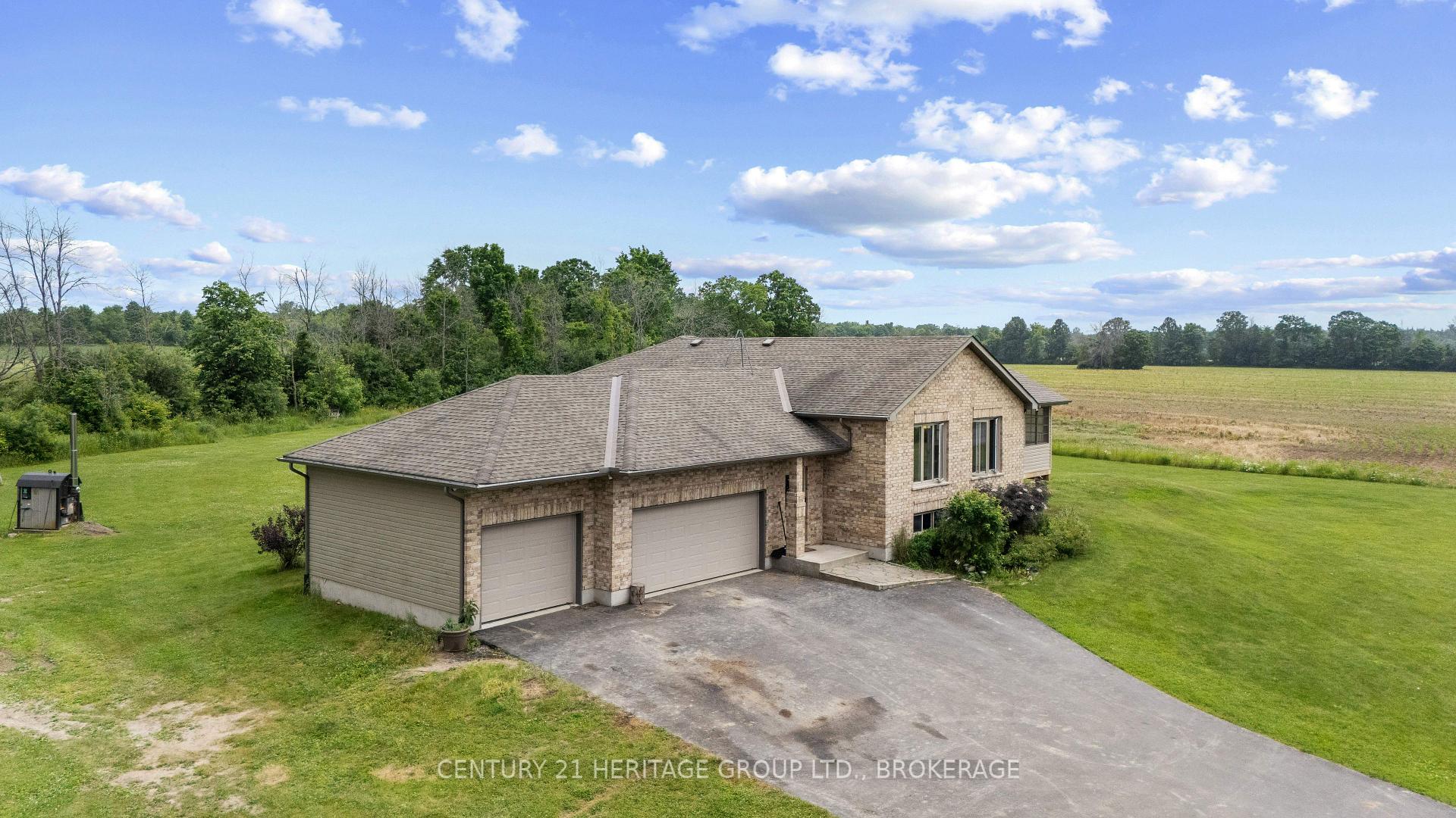 Photo 1 of 3414 Wilton Road, Frontenac, Frontenac South — HOMEH
