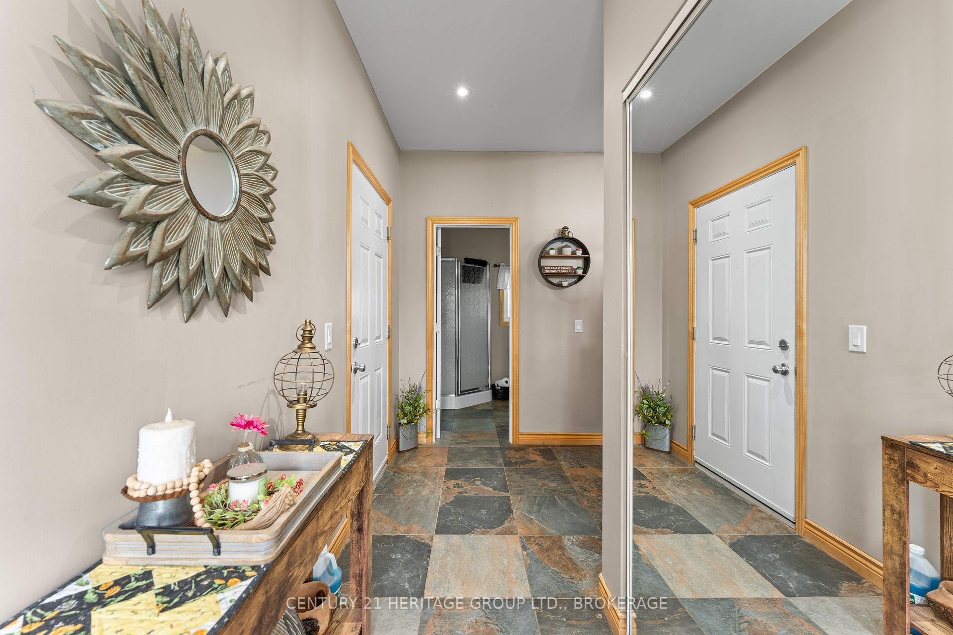 Photo 8 of 3414 Wilton Road, Frontenac, Frontenac South — HOMEH