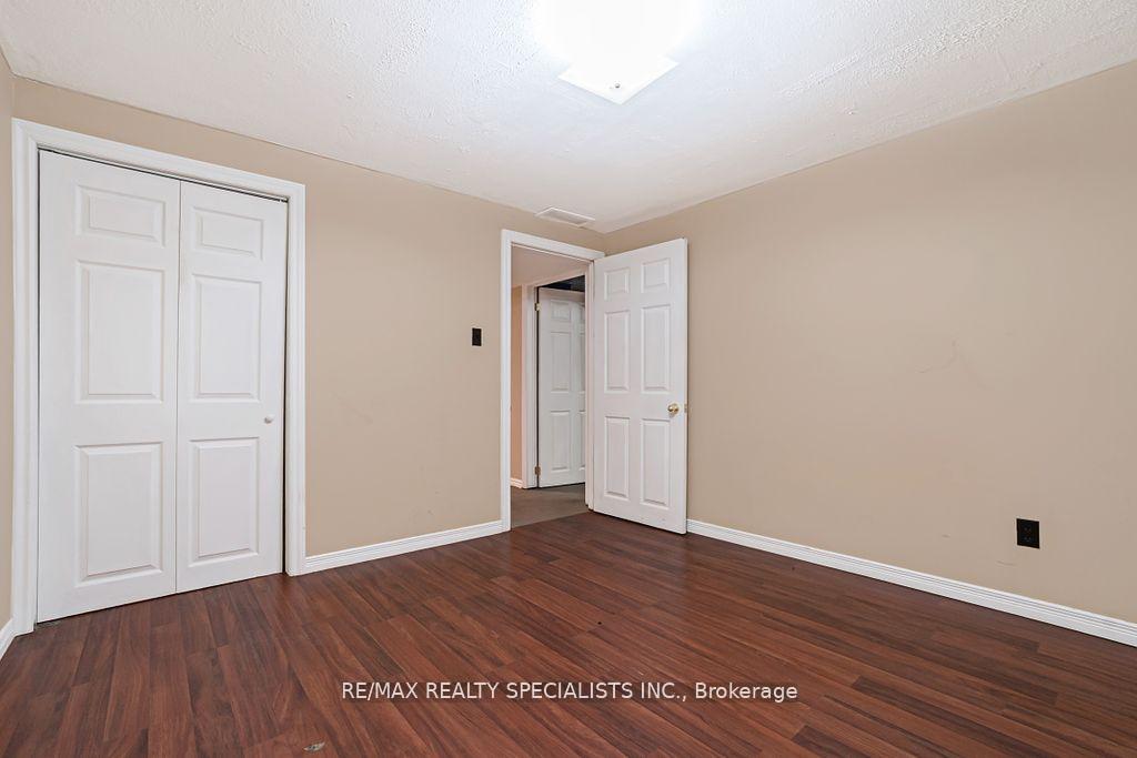 Photo 25 of 163 Hazelglen Drive, Kitchener — HOMEH