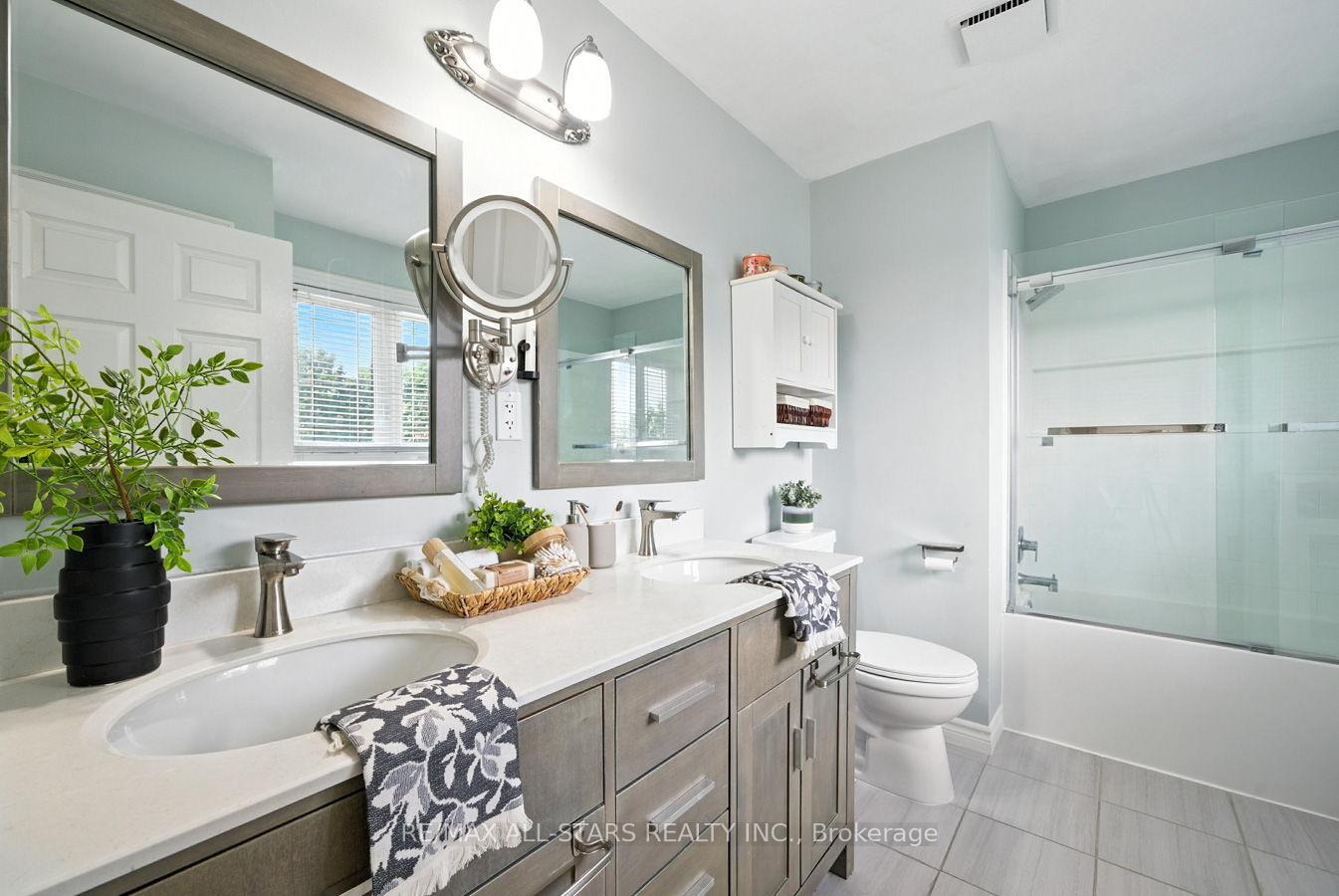 Photo 17 of 47 Carlan Drive, Scugog, Port Perry — HOMEH