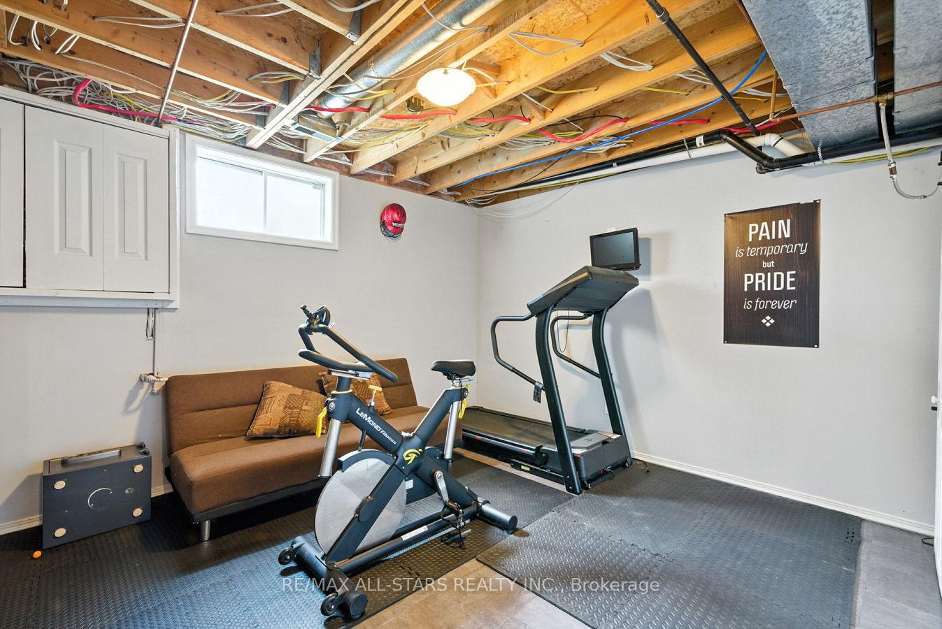Photo 41 of 47 Carlan Drive, Scugog, Port Perry — HOMEH