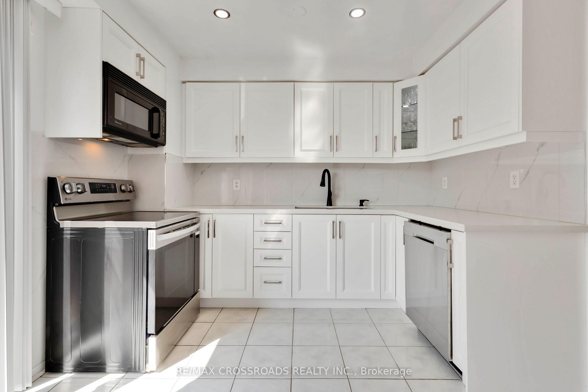 Photo 1 of 80 Wright Crescent, Ajax, Central — HOMEH