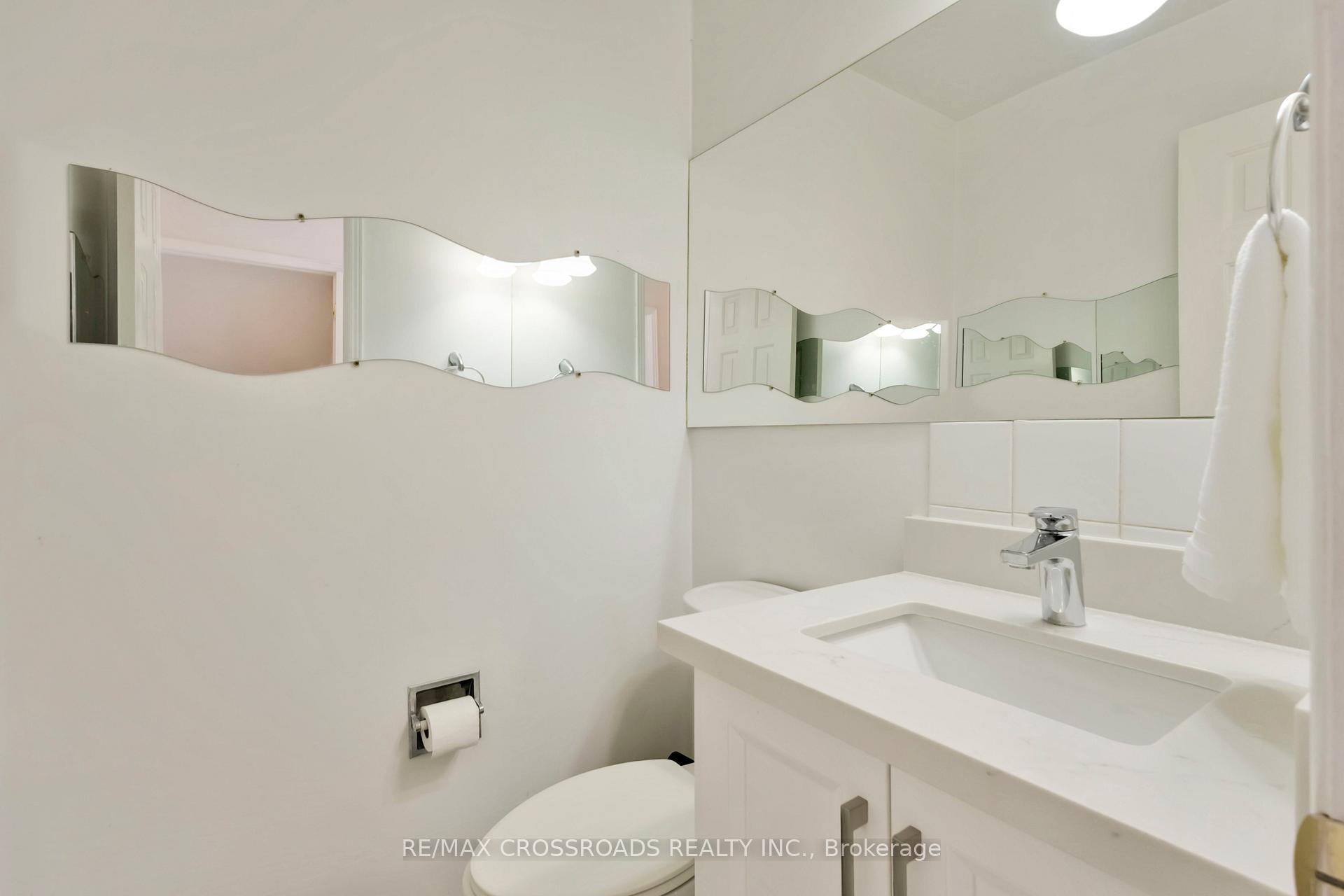 Photo 20 of 80 Wright Crescent, Ajax, Central — HOMEH