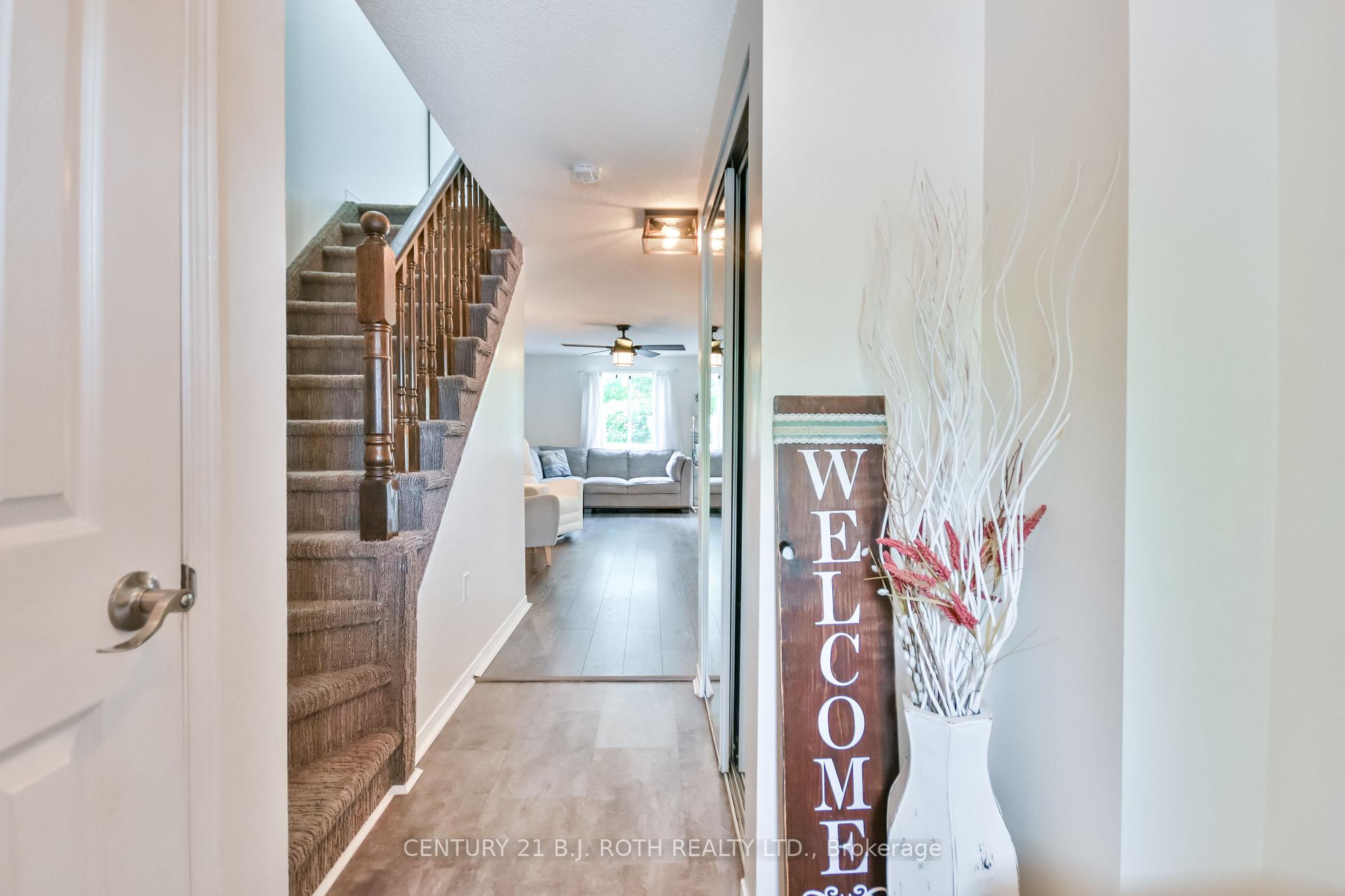 Photo 2 of 453 Ferndale Drive S, Barrie, Ardagh — HOMEH