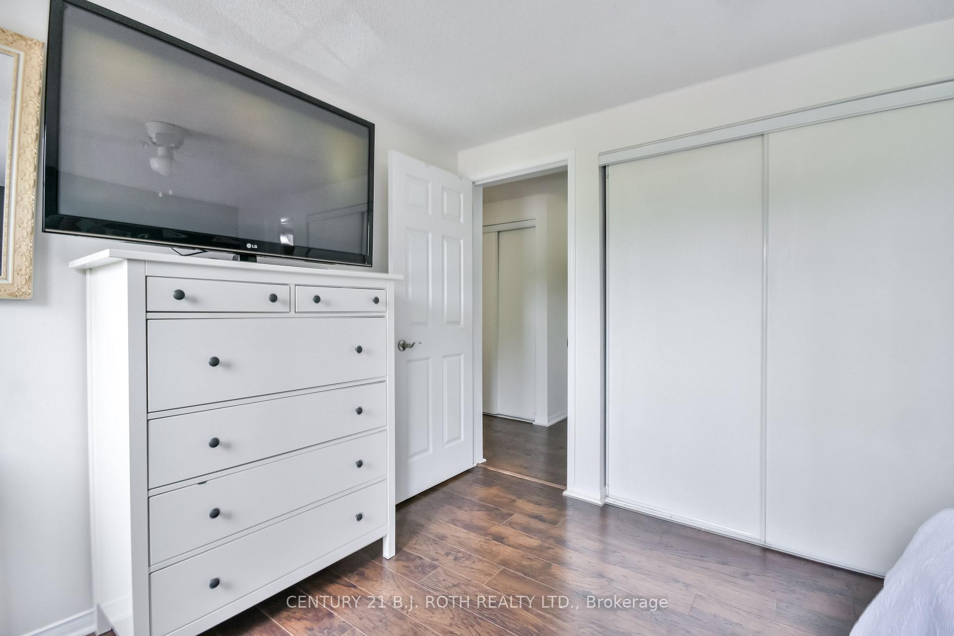 Photo 8 of 453 Ferndale Drive S, Barrie, Ardagh — HOMEH