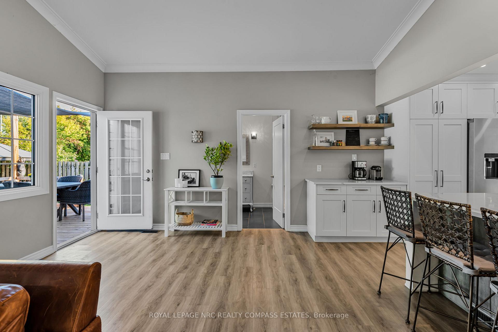 Photo 14 of 8 Edinburgh Drive, St. Catharines, Bunting/Linwell — HOMEH
