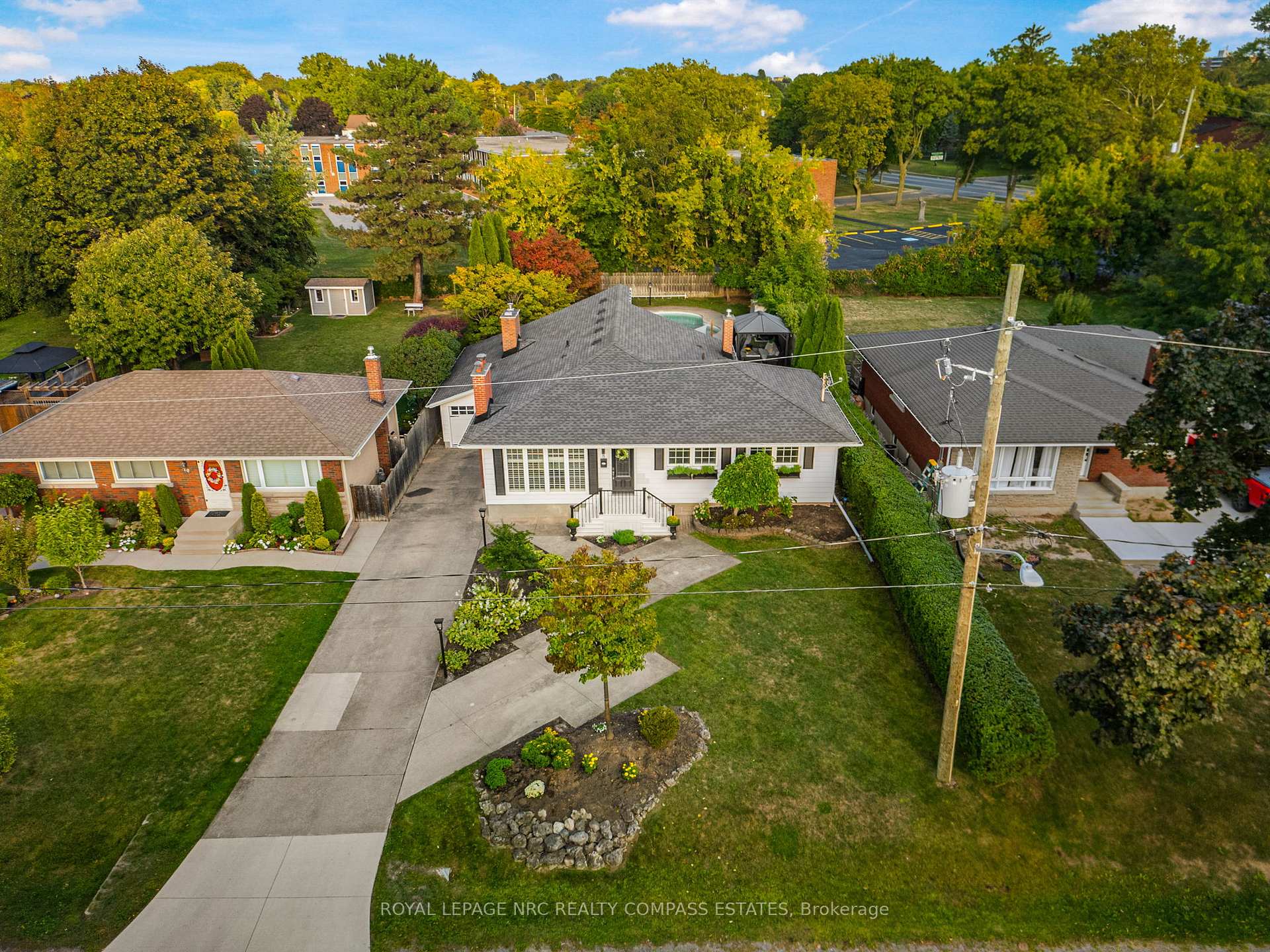 Photo 46 of 8 Edinburgh Drive, St. Catharines, Bunting/Linwell — HOMEH