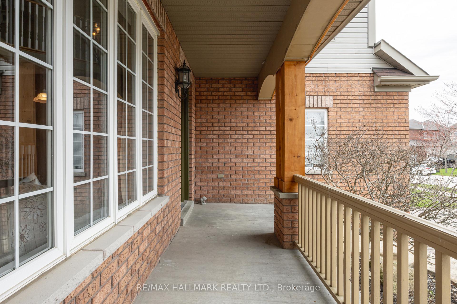 Photo 36 of 28 Kensington Trail, Barrie, Innis-Shore — HOMEH