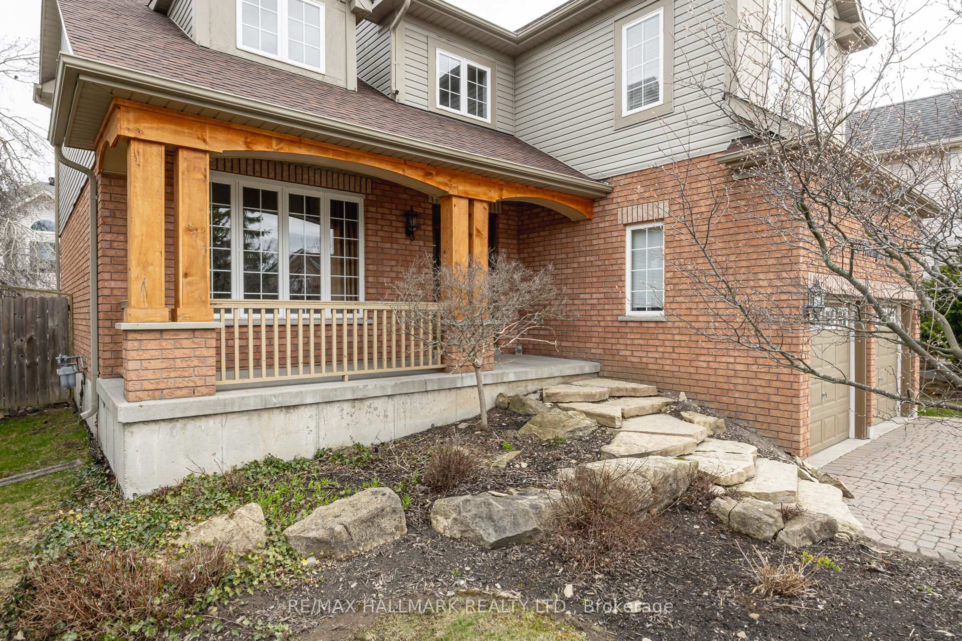 Photo 42 of 28 Kensington Trail, Barrie, Innis-Shore — HOMEH
