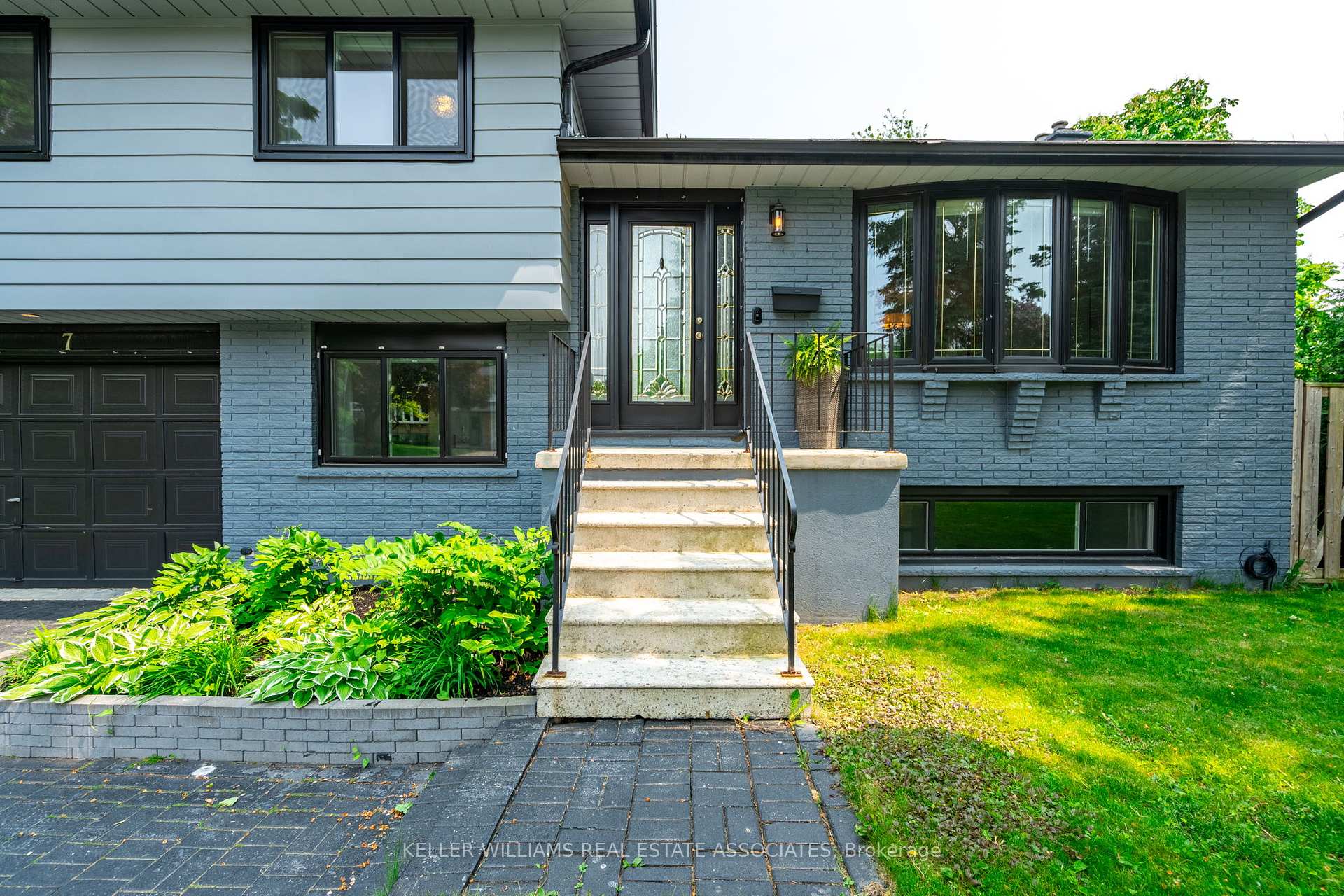 Photo 17 of 7 Michael Place, Guelph, Willow West/Sugarbush/West Acres — HOMEH