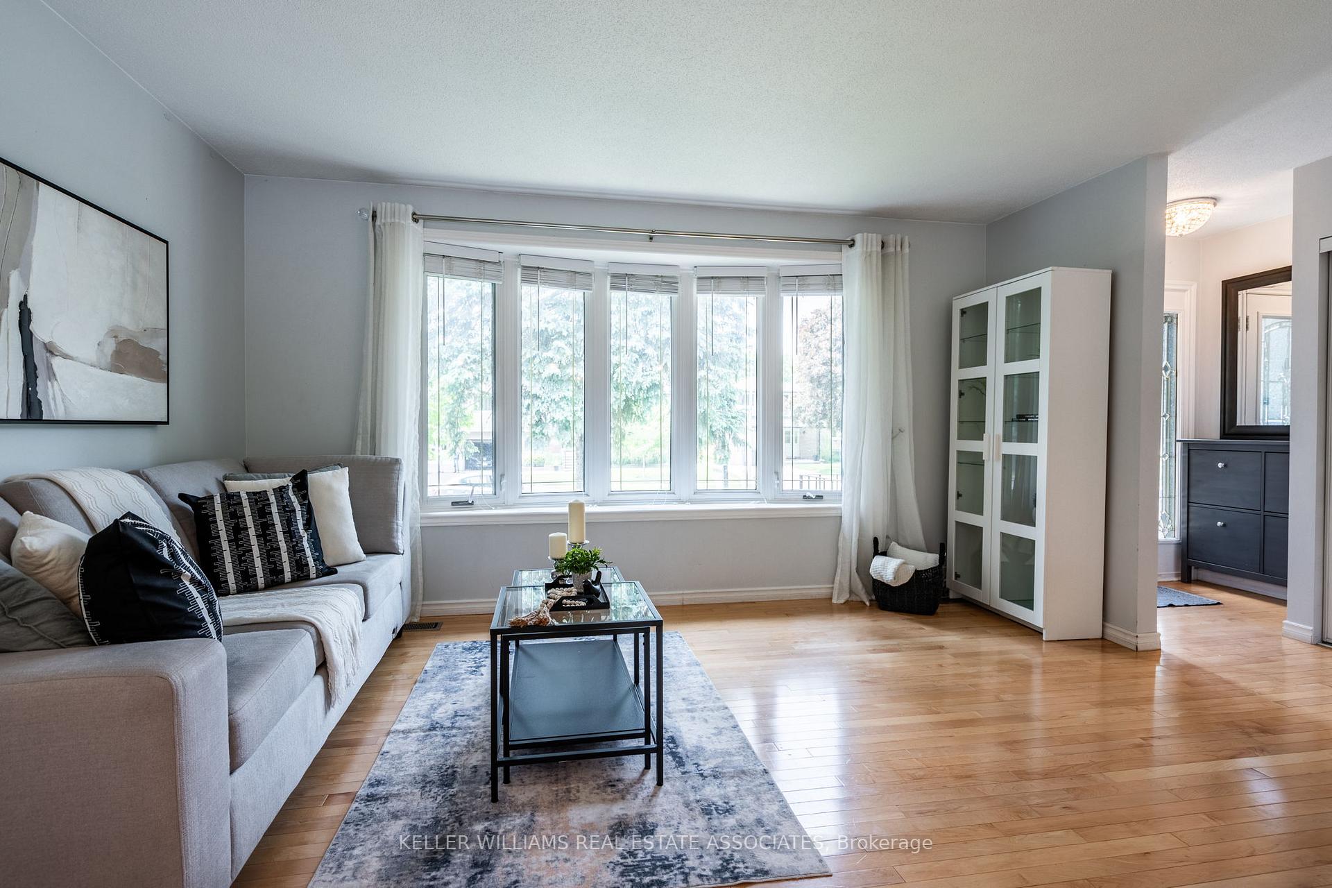 Photo 13 of 7 Michael Place, Guelph, Willow West/Sugarbush/West Acres — HOMEH