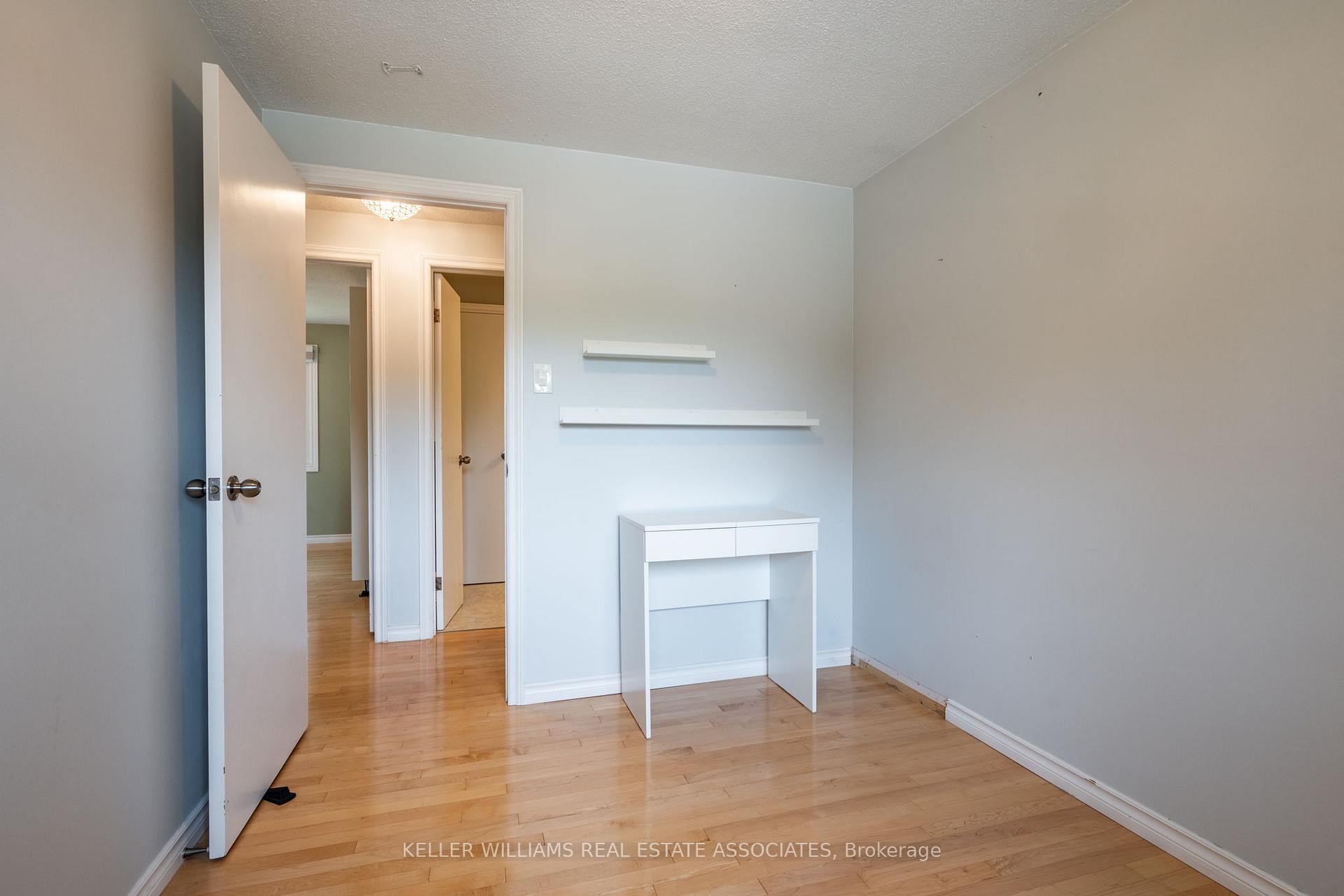 Photo 49 of 7 Michael Place, Guelph, Willow West/Sugarbush/West Acres — HOMEH