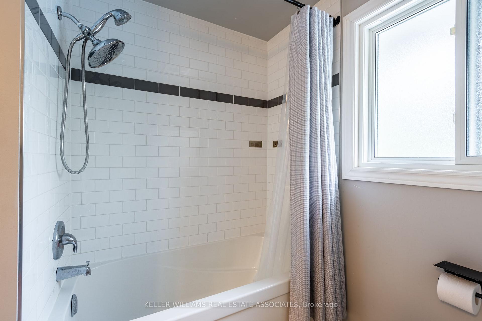 Photo 24 of 7 Michael Place, Guelph, Willow West/Sugarbush/West Acres — HOMEH