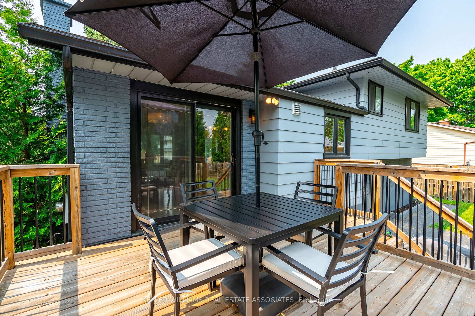 Photo 33 of 7 Michael Place, Guelph, Willow West/Sugarbush/West Acres — HOMEH