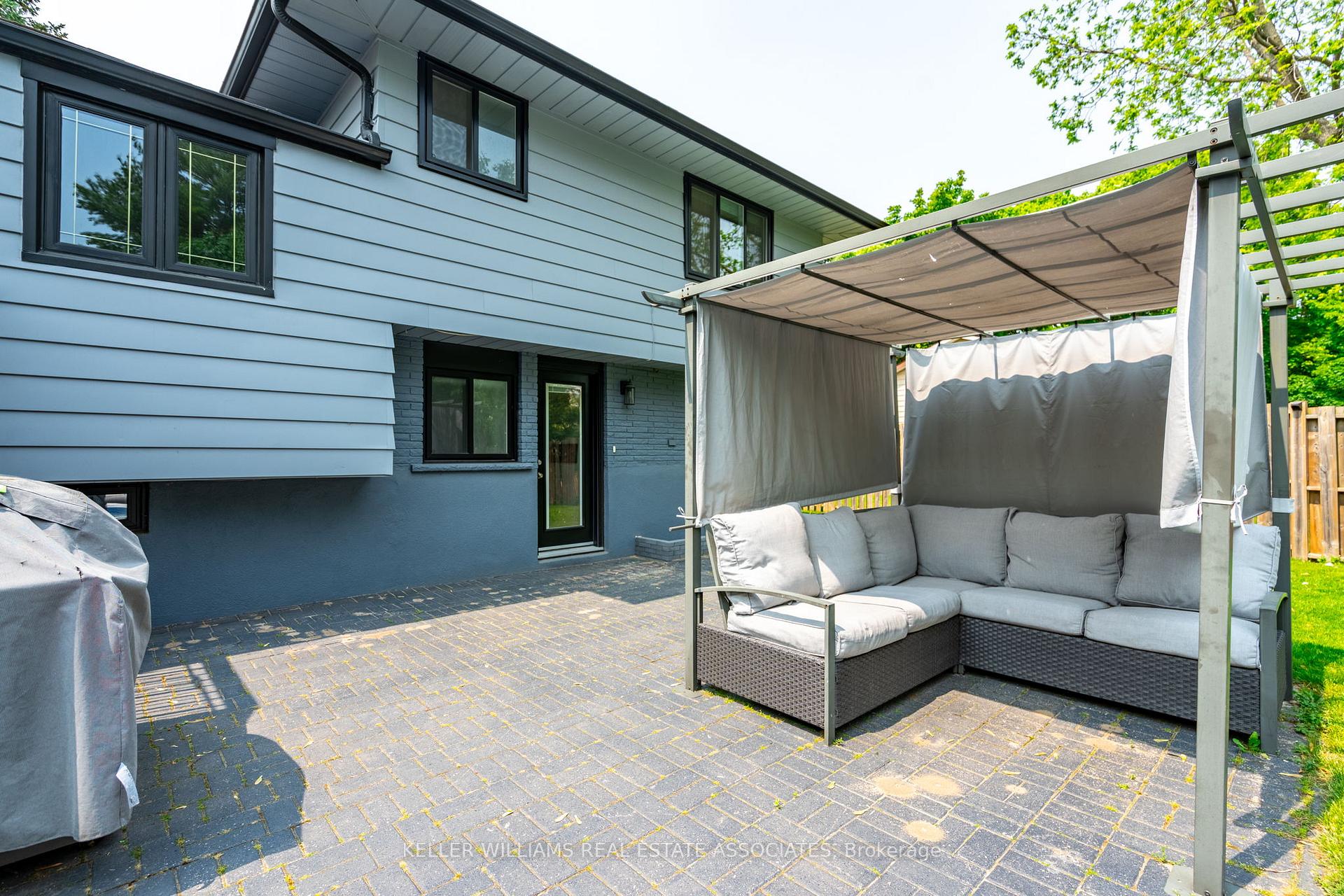 Photo 30 of 7 Michael Place, Guelph, Willow West/Sugarbush/West Acres — HOMEH