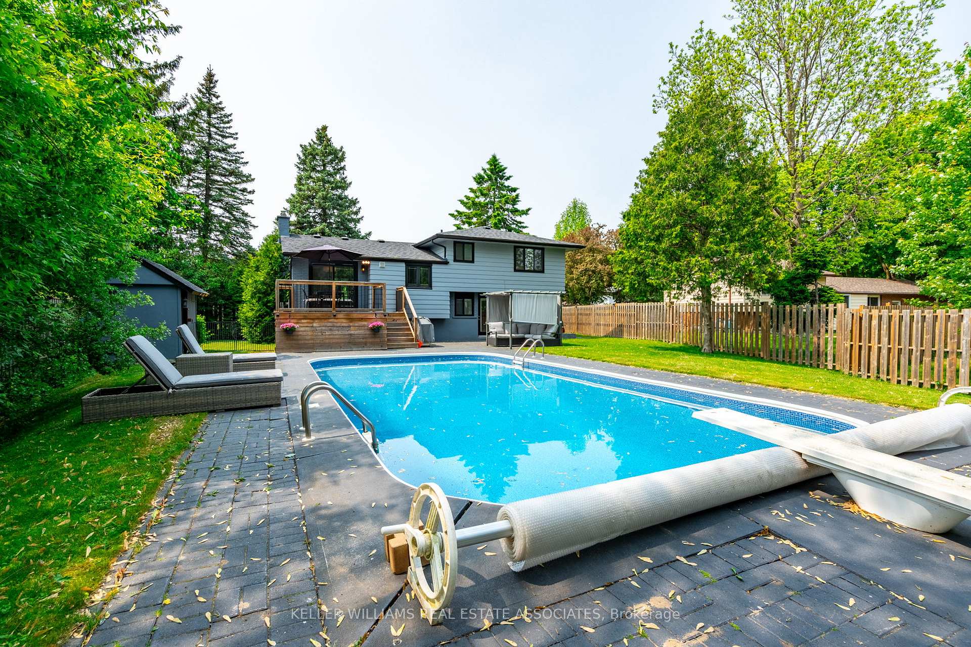 Photo 39 of 7 Michael Place, Guelph, Willow West/Sugarbush/West Acres — HOMEH