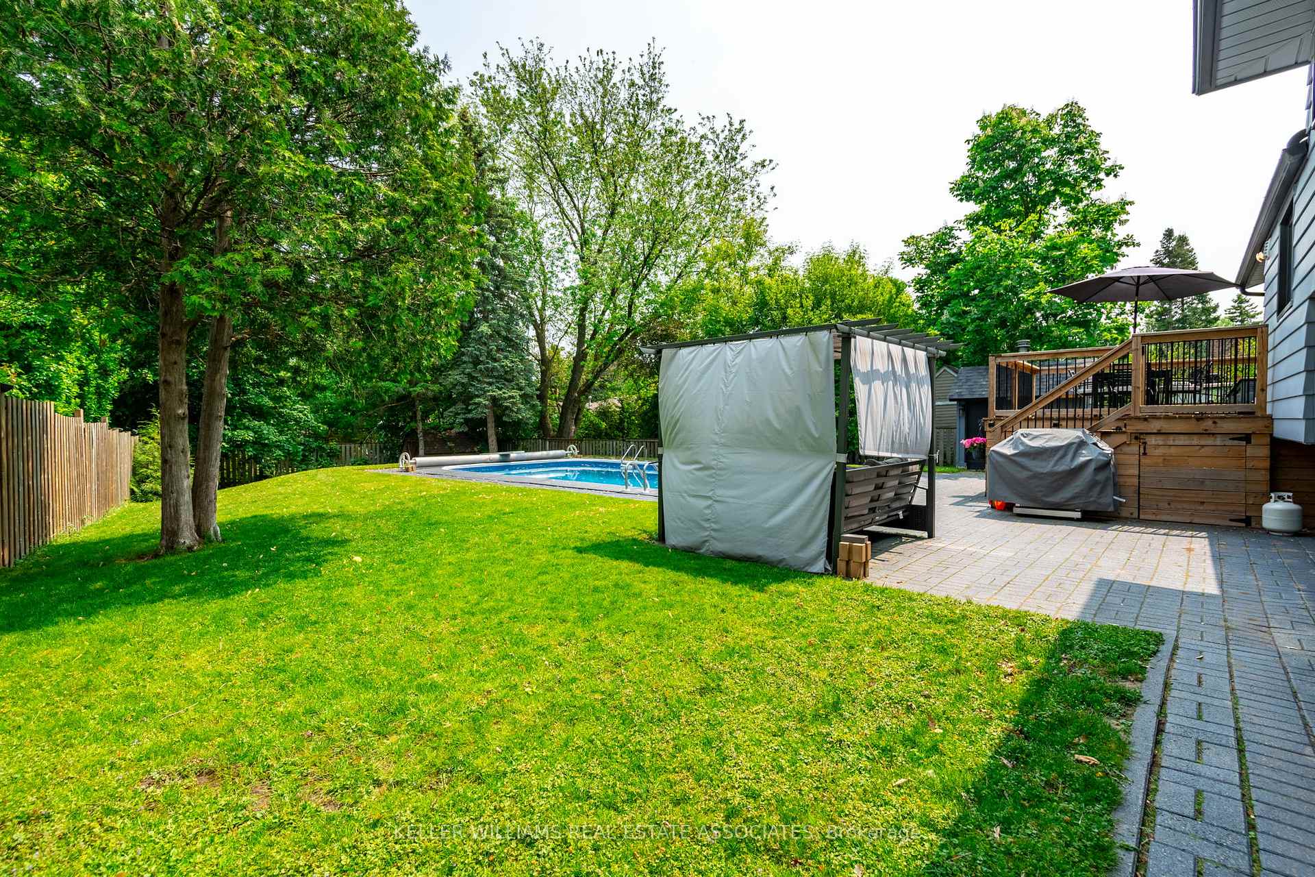 Photo 40 of 7 Michael Place, Guelph, Willow West/Sugarbush/West Acres — HOMEH