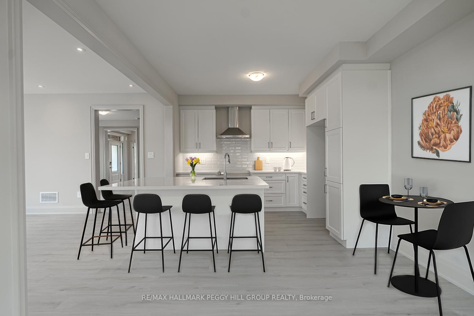 Photo 4 of 192 Durham Avenue, Barrie, Rural Barrie Southeast — HOMEH