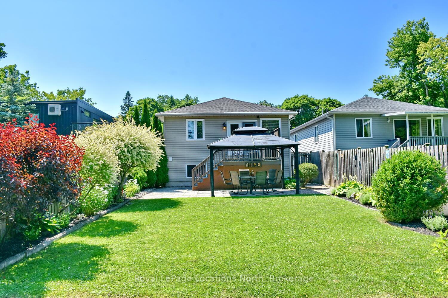 Photo 10 of 111 Seventh Street, Collingwood — HOMEH