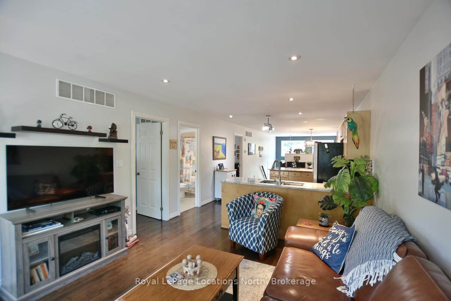Photo 32 of 111 Seventh Street, Collingwood — HOMEH