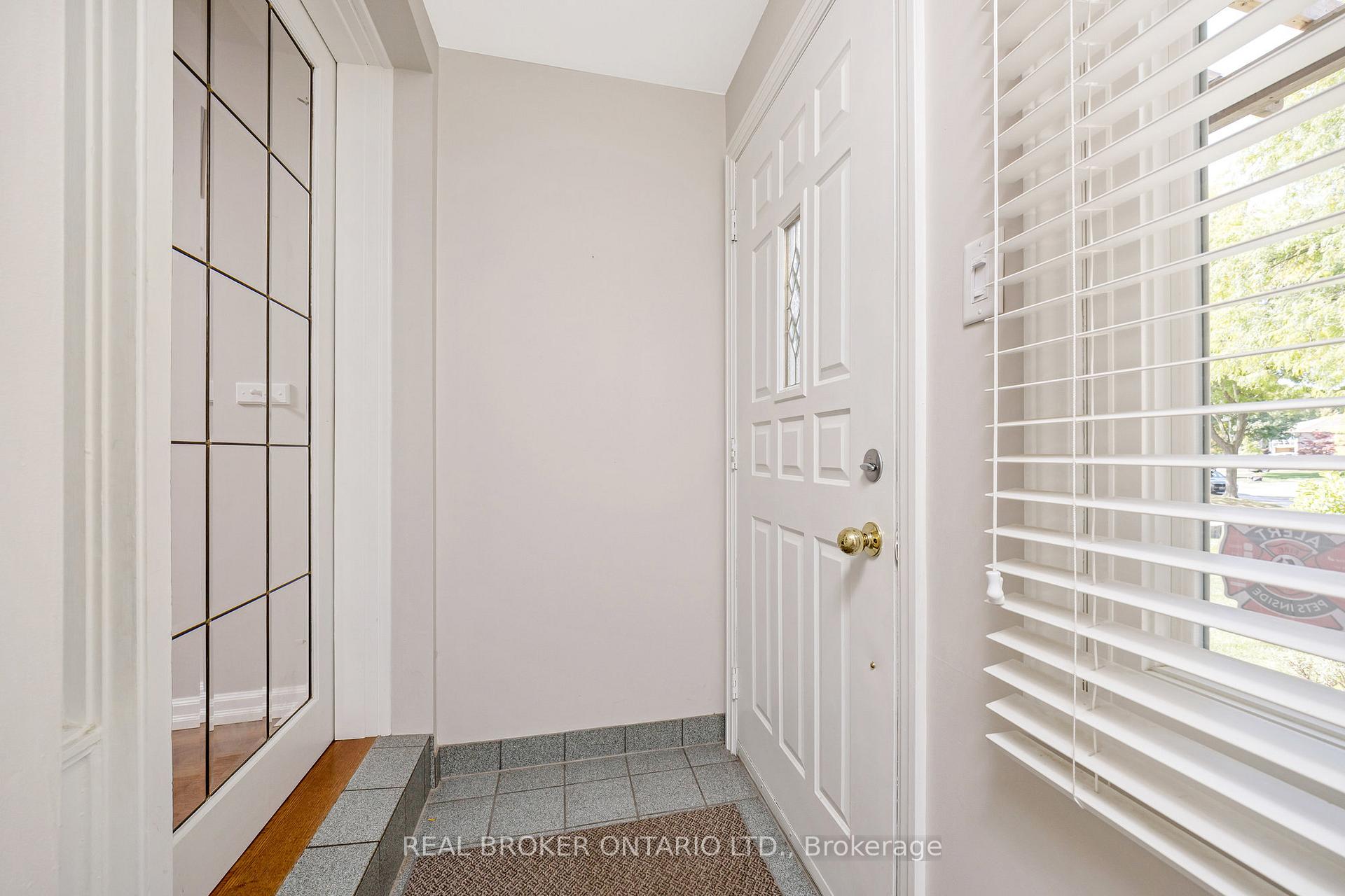 Photo 5 of 529 Moorelands Crescent, Milton, Timberlea — HOMEH