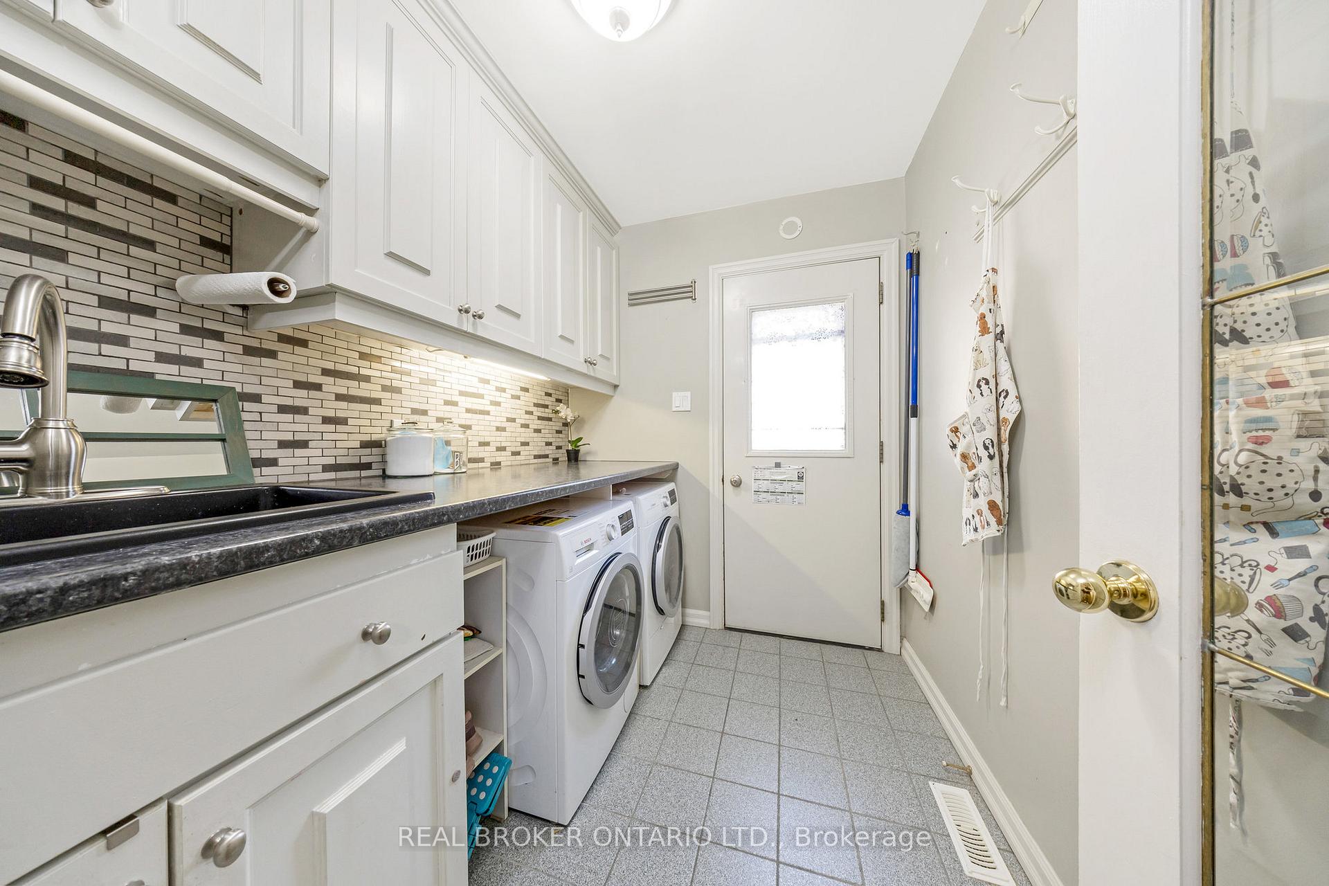 Photo 24 of 529 Moorelands Crescent, Milton, Timberlea — HOMEH