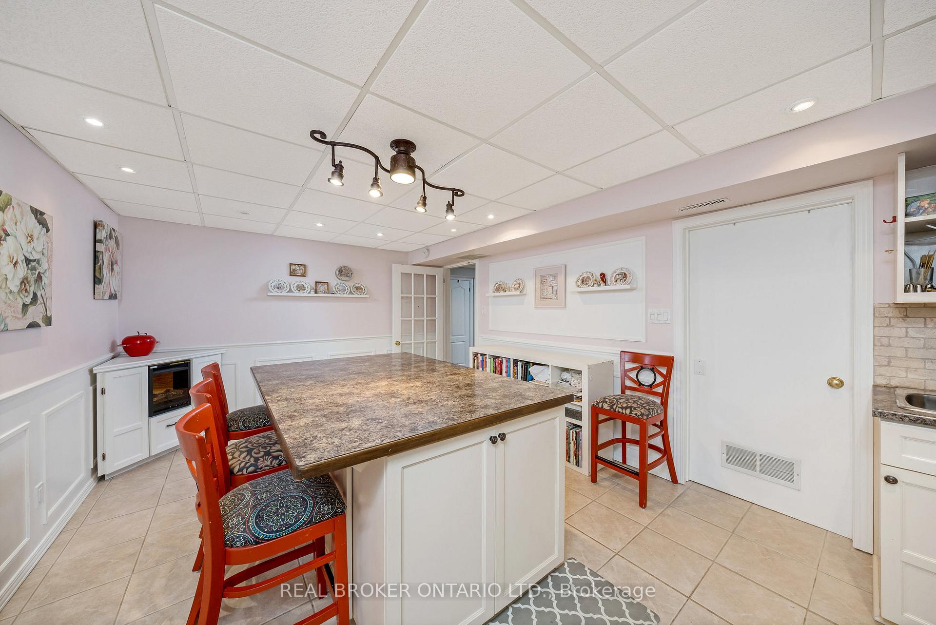 Photo 43 of 529 Moorelands Crescent, Milton, Timberlea — HOMEH