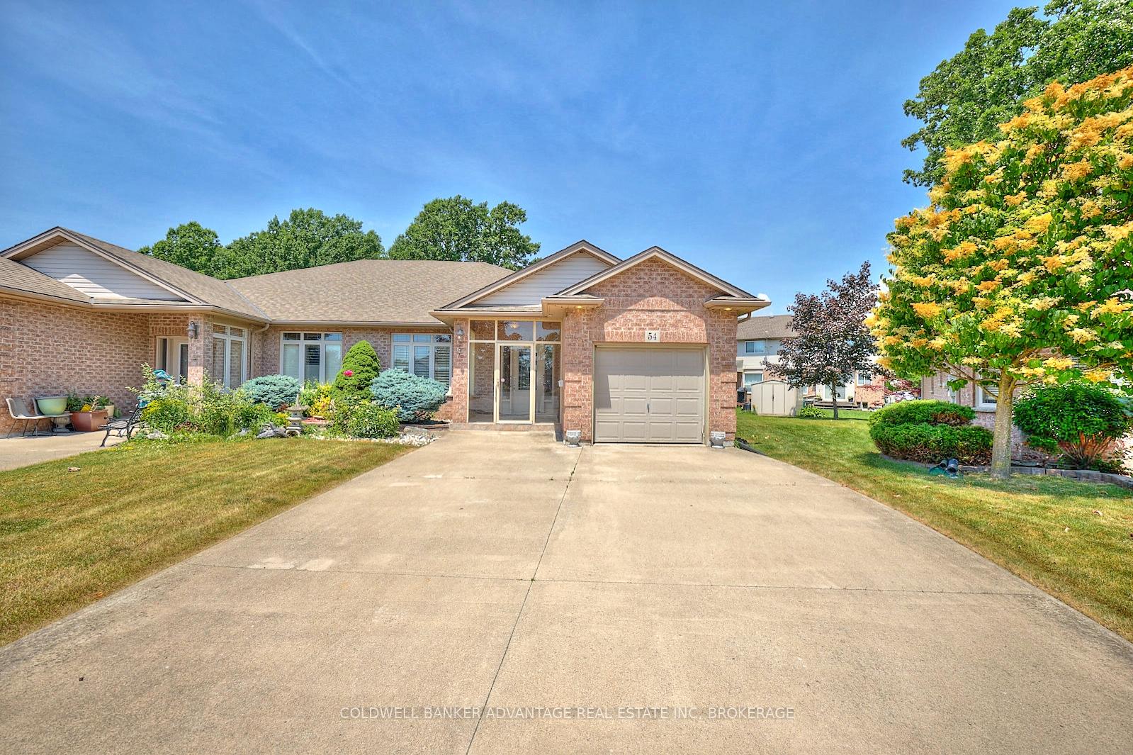 Photo 8 of 54 Bridgewater Court, Welland, N. Welland — HOMEH