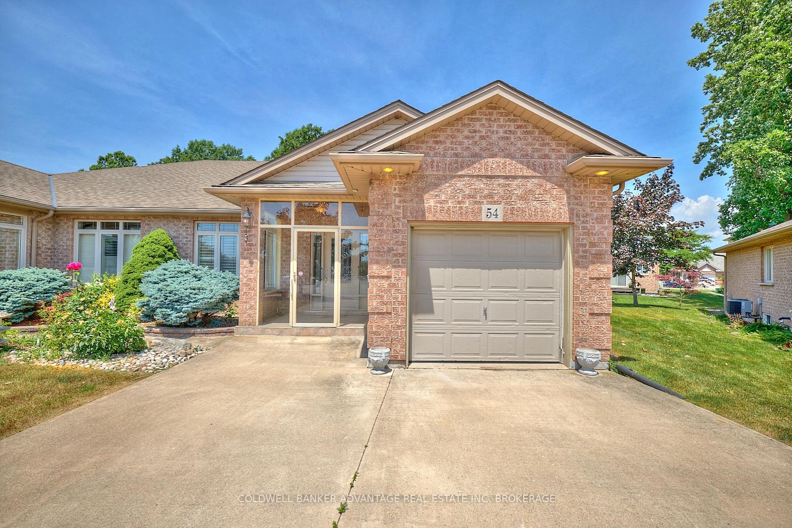 Photo 1 of 54 Bridgewater Court, Welland, N. Welland — HOMEH