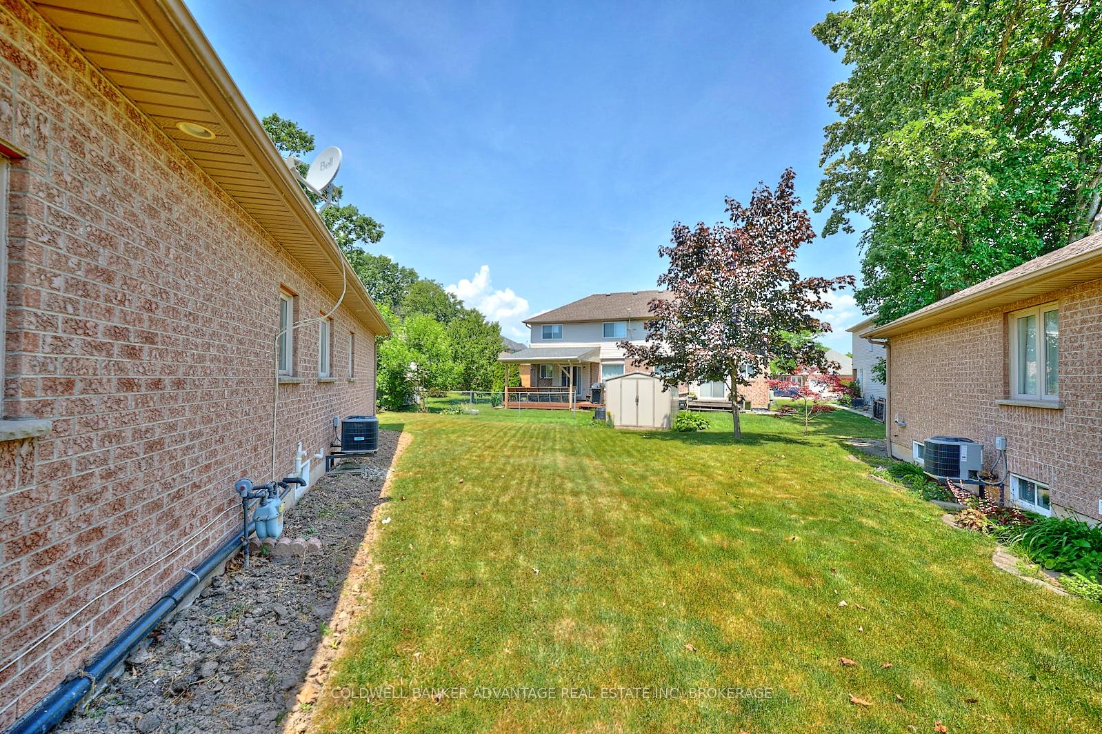 Photo 7 of 54 Bridgewater Court, Welland, N. Welland — HOMEH