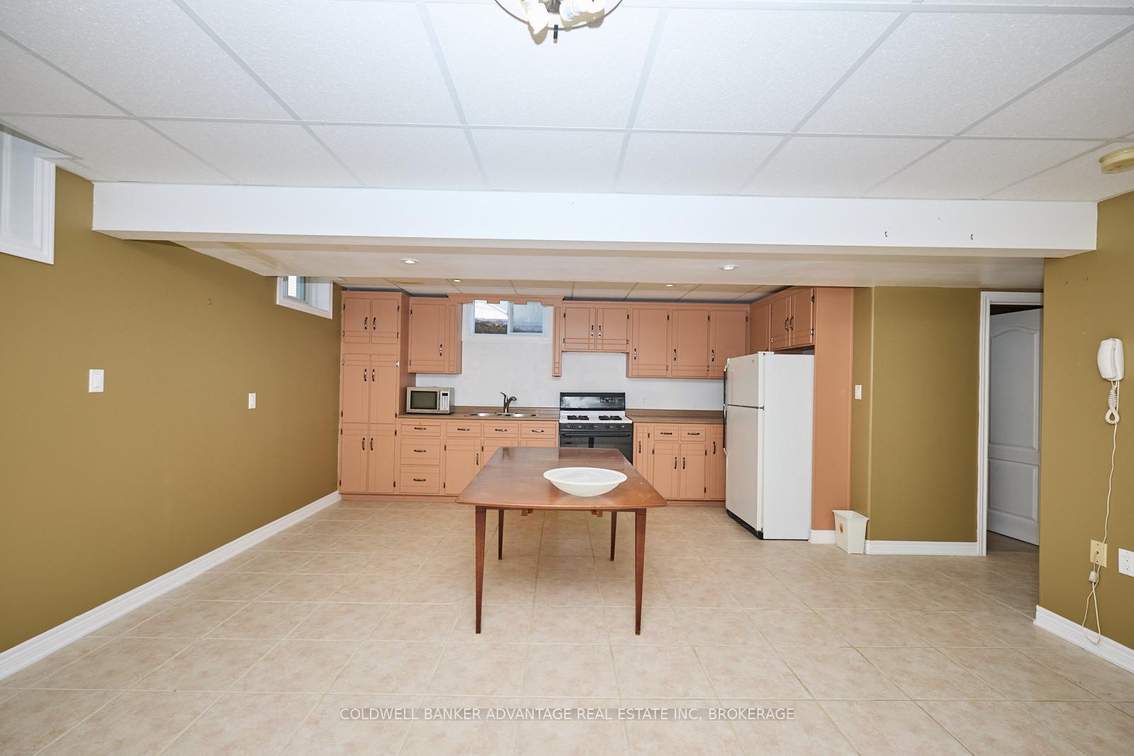 Photo 25 of 54 Bridgewater Court, Welland, N. Welland — HOMEH