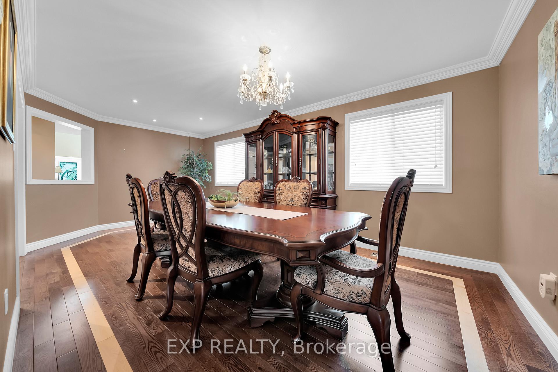 Photo 7 of 28 Ranchero Drive, Brampton, Fletcher's Meadow — HOMEH