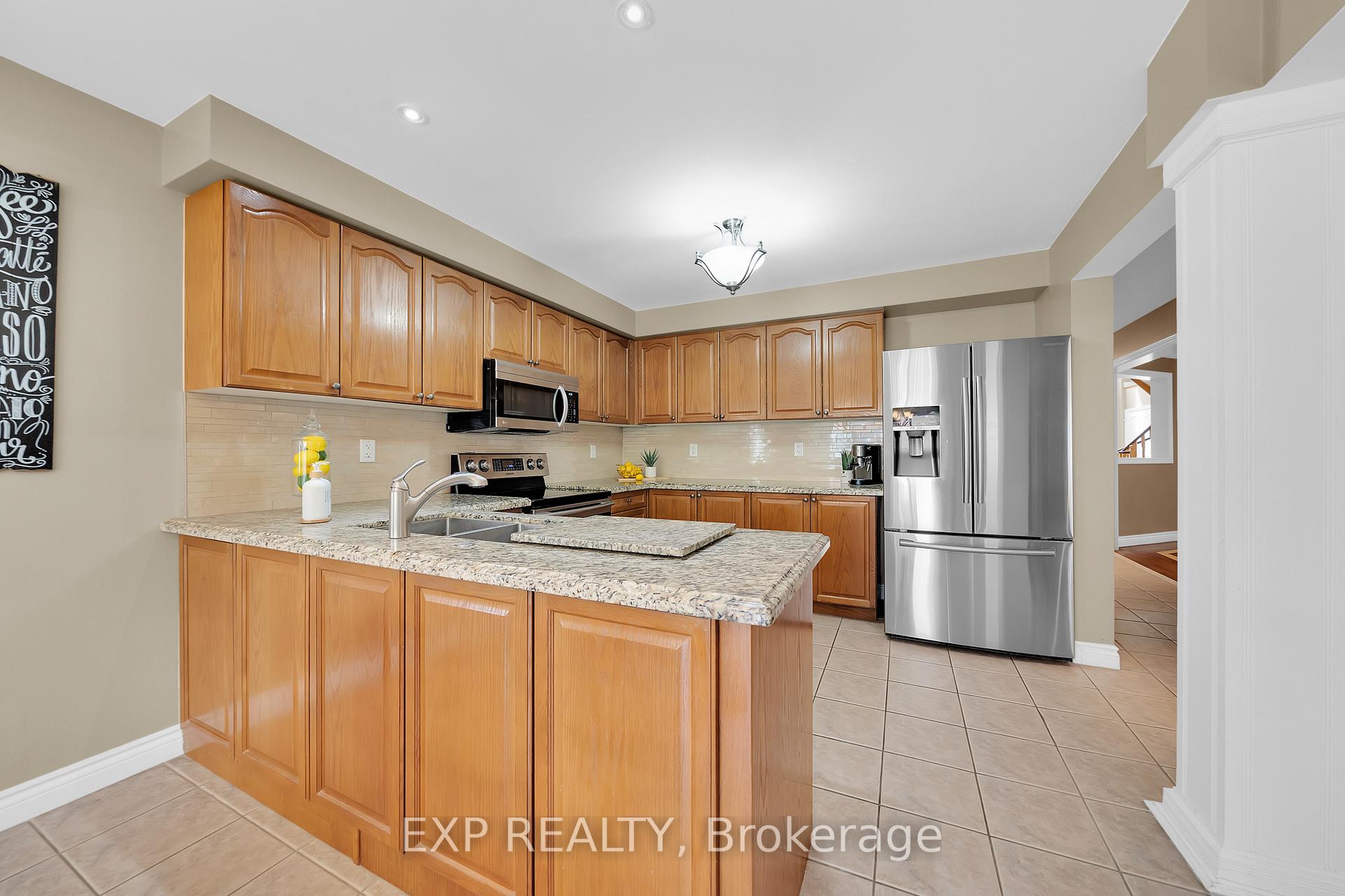 Photo 30 of 28 Ranchero Drive, Brampton, Fletcher's Meadow — HOMEH