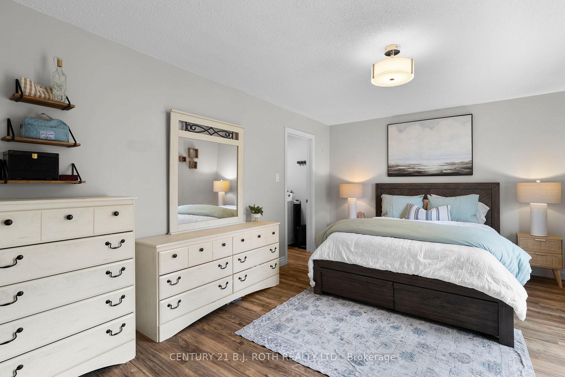 Photo 17 of 43 Elm Drive, Wasaga Beach — HOMEH
